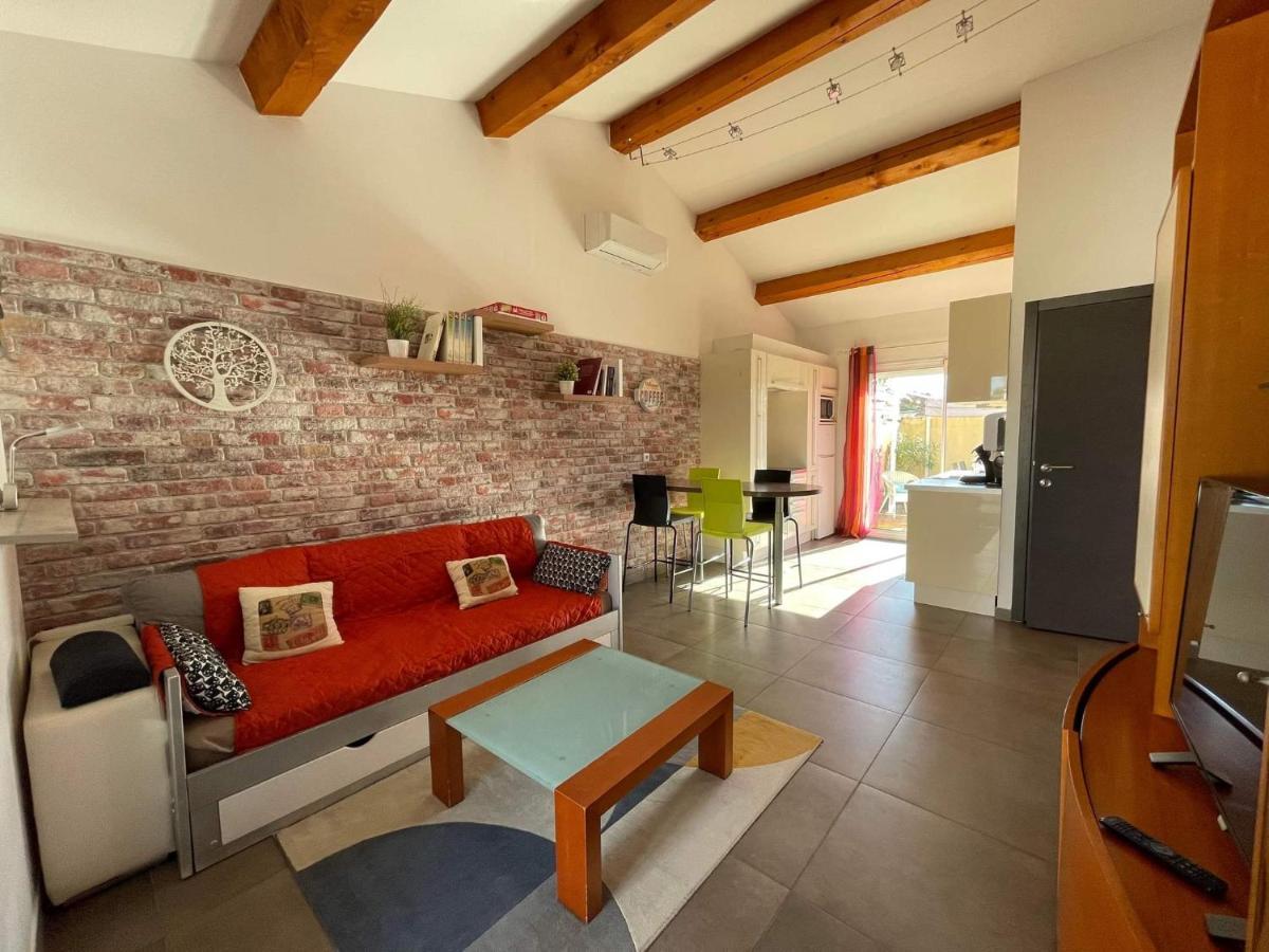 Maison F2, Neuve Au Calme Avec Jardinet Apartment La Crau
